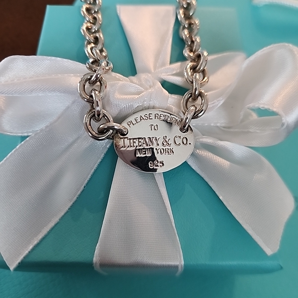 Tiffany & Co. 925 Silver Vintage RTT Oval Tag Bracelet (NEW)
